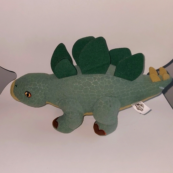 Jurassic World Stegosaurus Plush - Picture 2 of 5